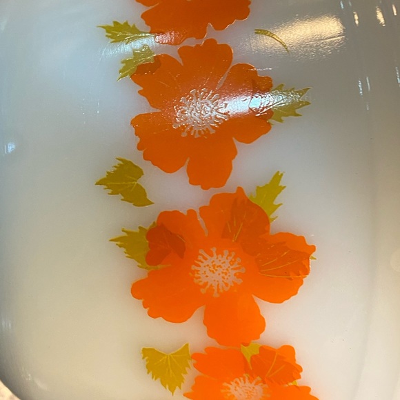 Federal 8” Orange Flowers milkglass mixing bowl - Picture 4 of 5